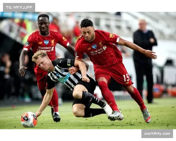 伊萨克进球后伤退，利物浦锋线再添变数，斯洛特坦言阵容深度受考验